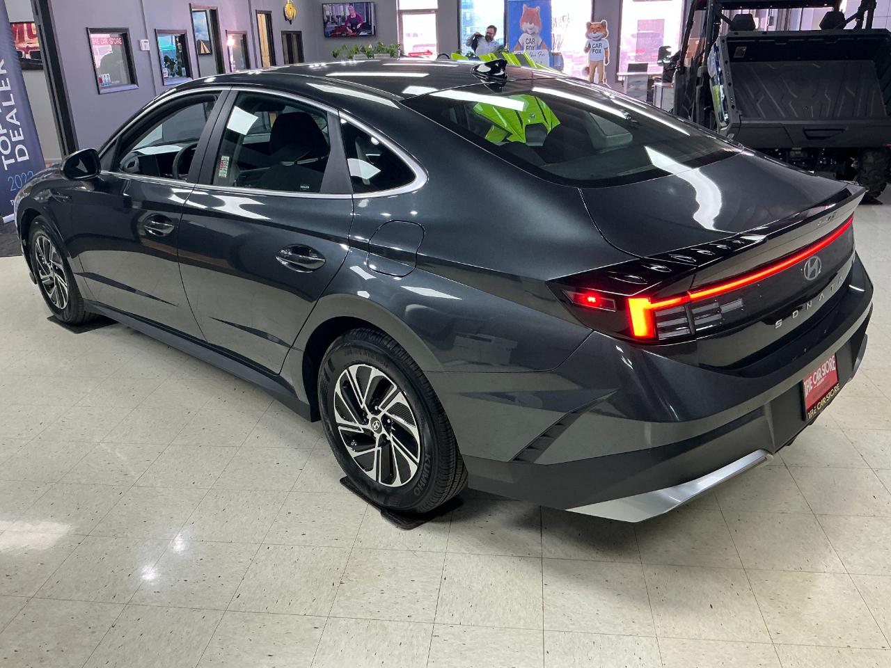 Hyundai Sonata Hybrid Blue FWD 2026