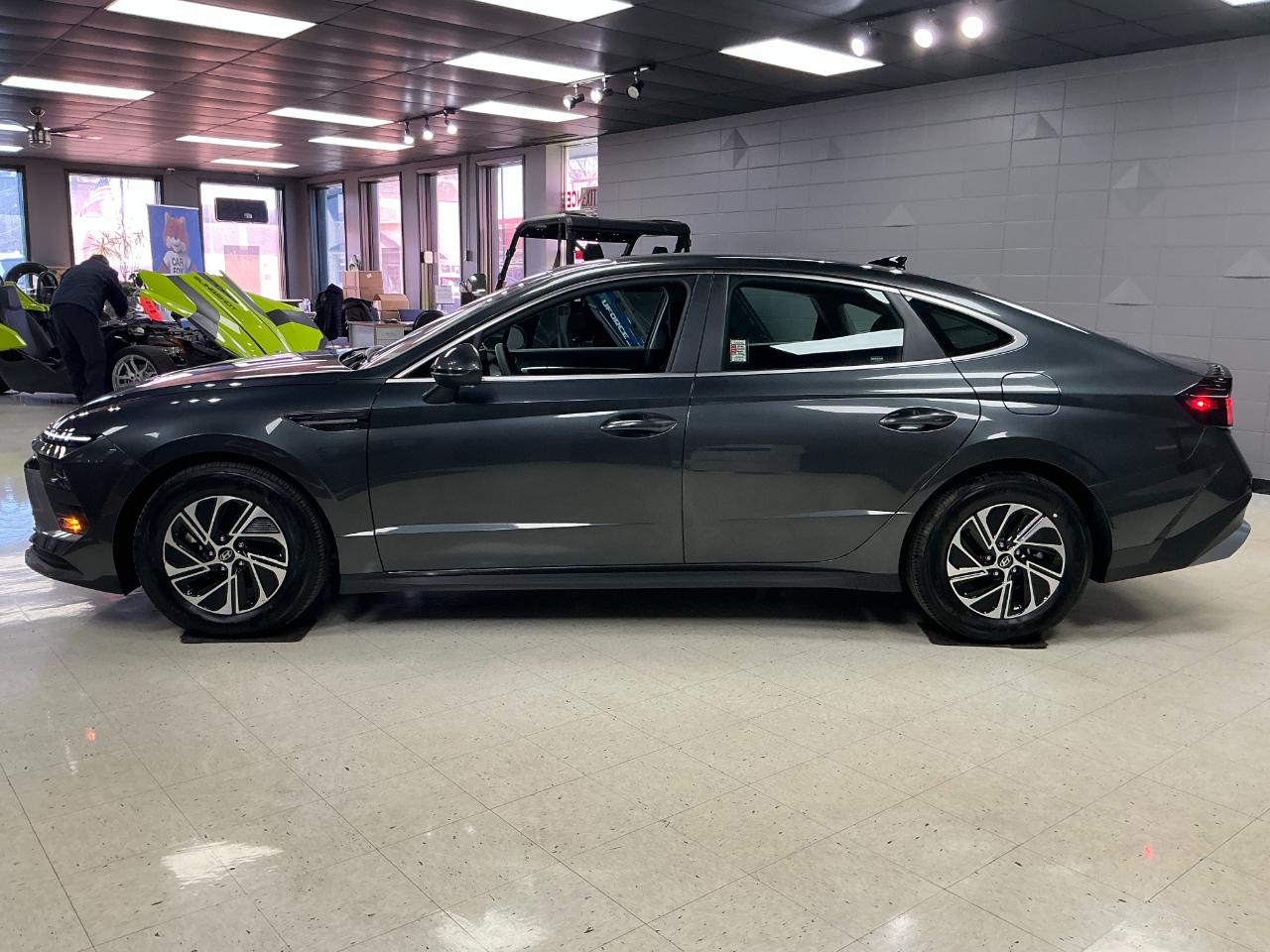 Hyundai Sonata Hybrid Blue FWD 2026