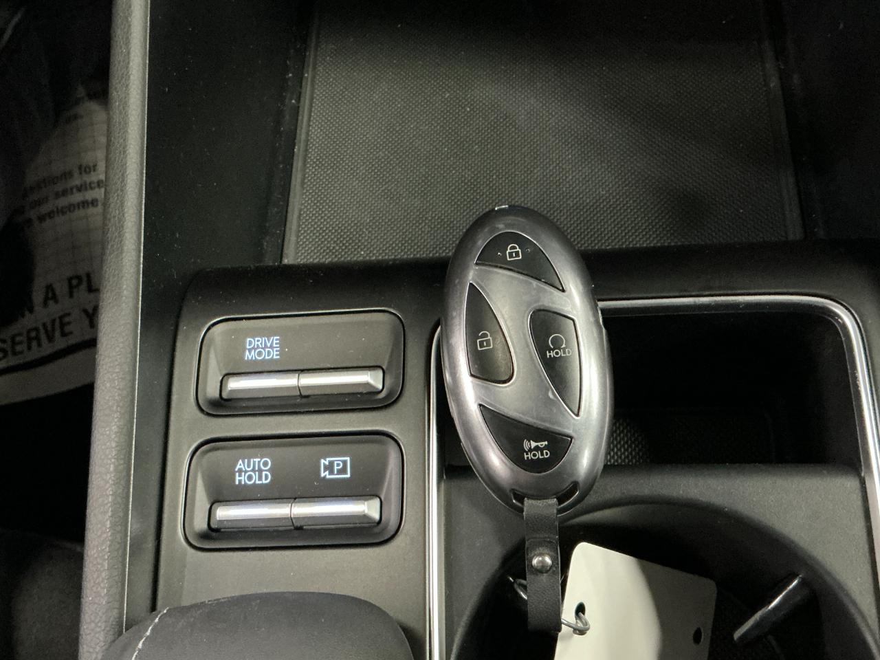 Hyundai Sonata Hybrid Blue FWD 2026