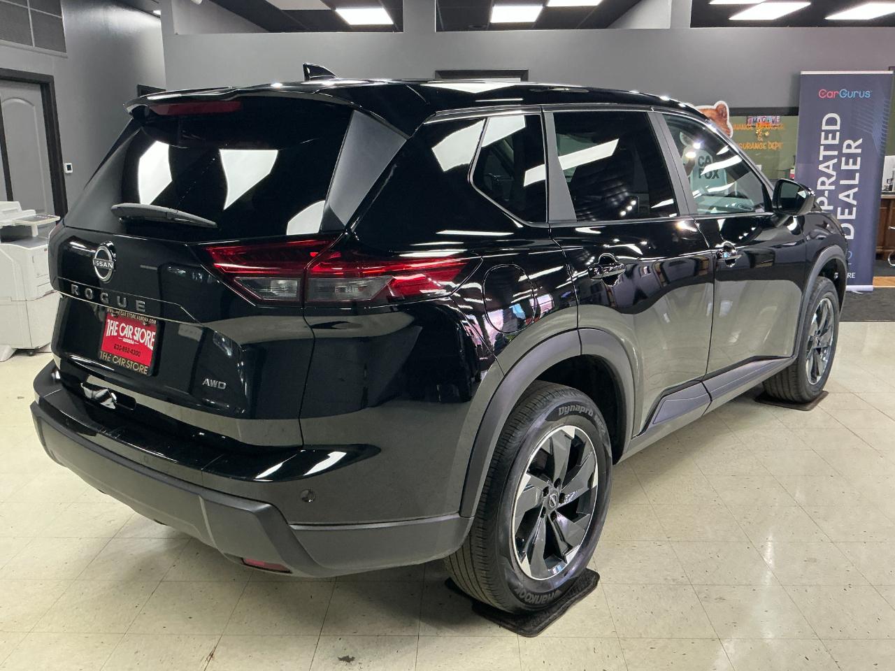 Nissan Rogue AWD SV 2025