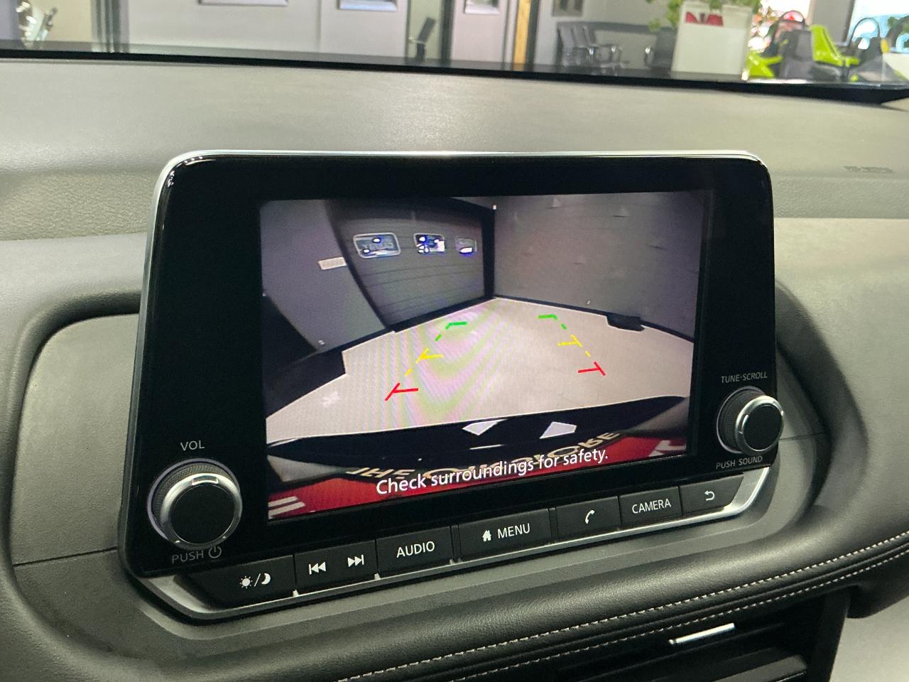 Nissan Rogue AWD SV 2025