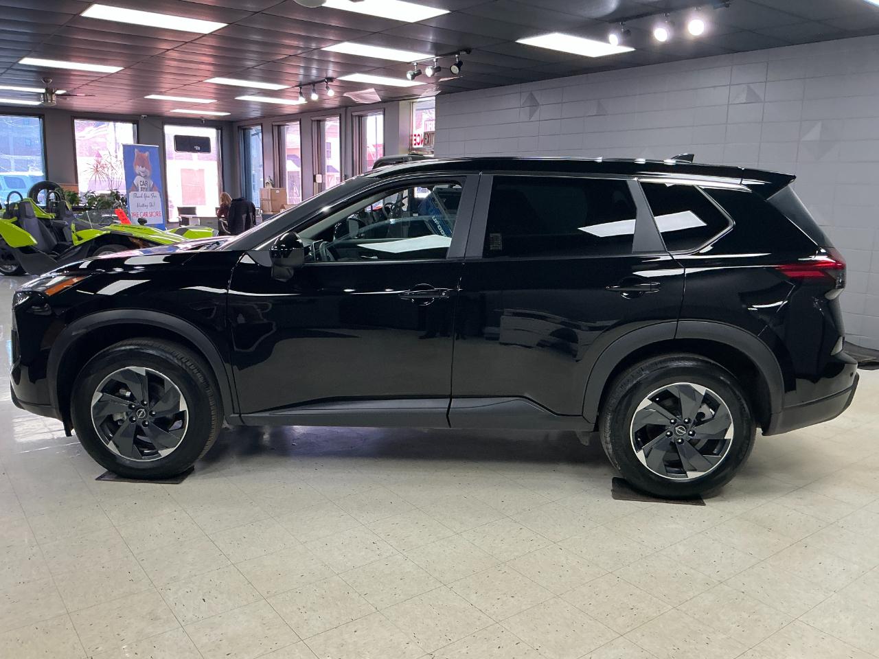 Nissan Rogue AWD SV 2025