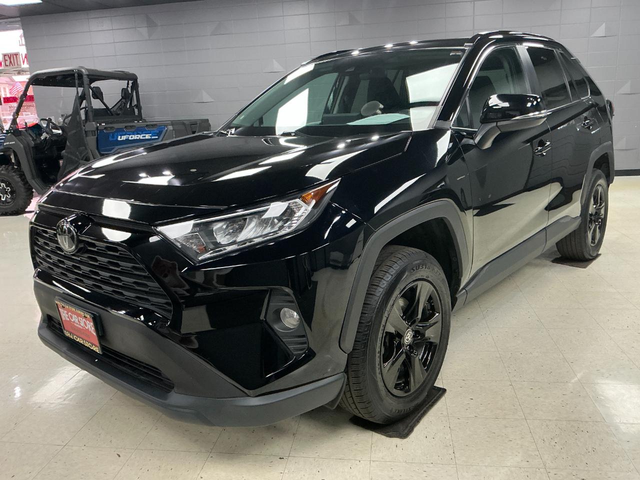 Toyota RAV4 XLE AWD (Natl) 2021