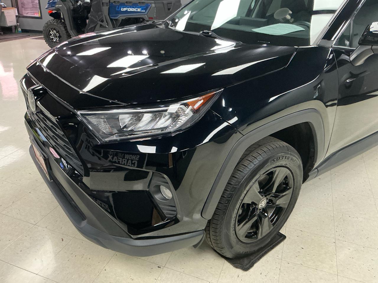 Toyota RAV4 XLE AWD (Natl) 2021