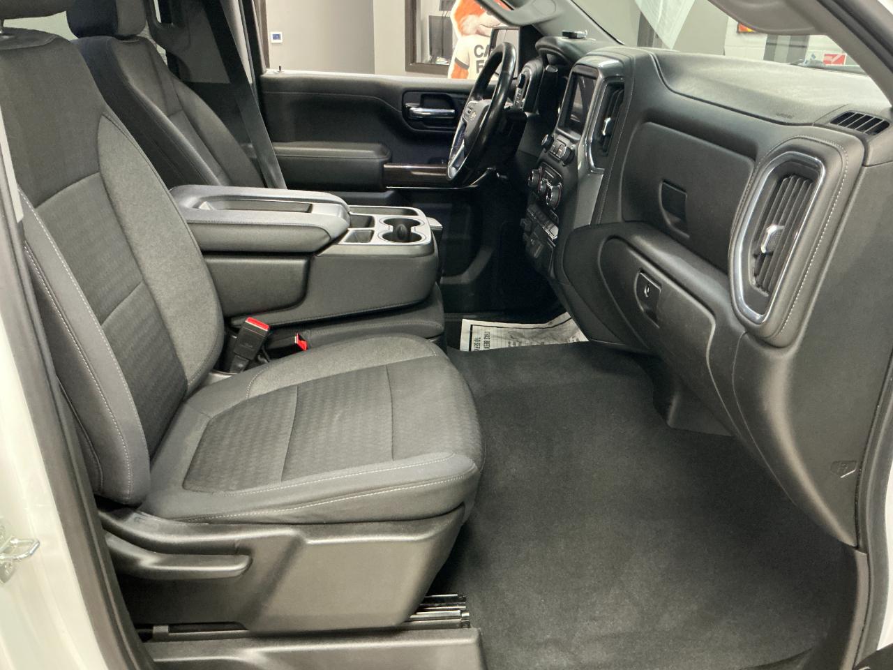 Chevrolet Silverado 1500 4WD Crew Cab 147" LT w/1LT 2021