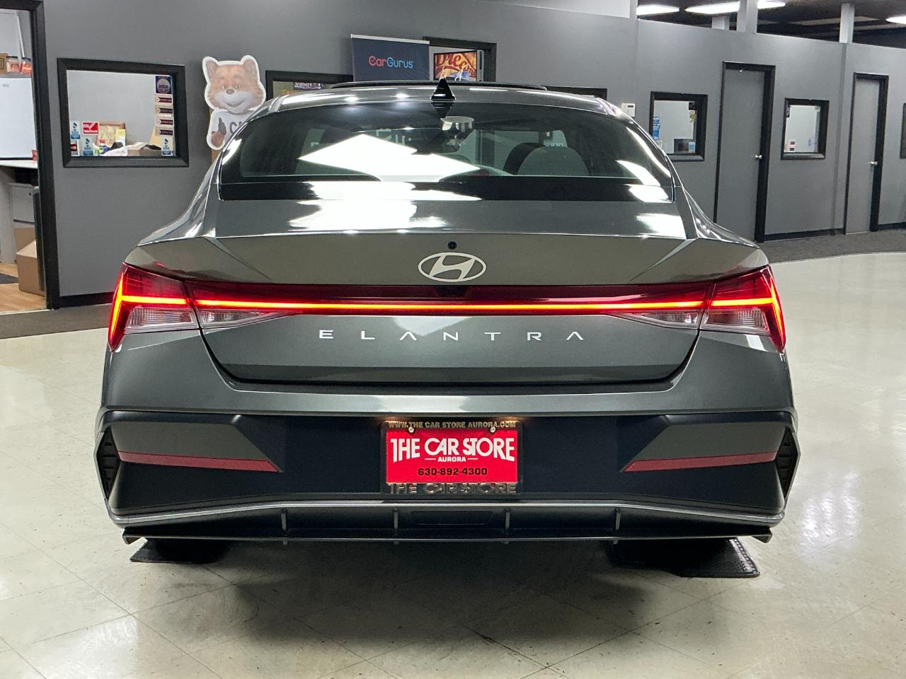 Hyundai Elantra SEL Convenience IVT 2025