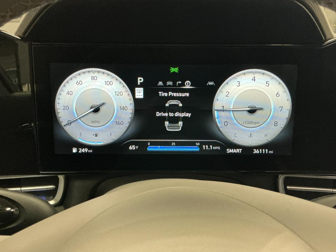 Hyundai Elantra SEL Convenience IVT 2025