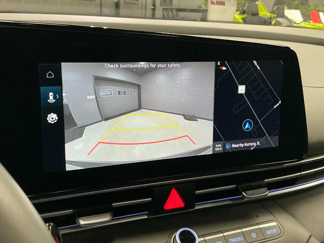 Hyundai Elantra SEL Convenience IVT 2025