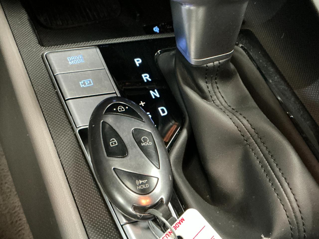 Hyundai Elantra SEL Convenience IVT 2025