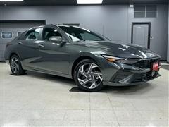 2025 Hyundai Elantra 