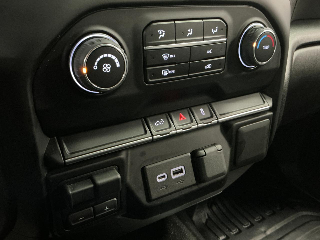 Chevrolet Silverado 2500HD 4WD Double Cab 162" Work Truck 2022