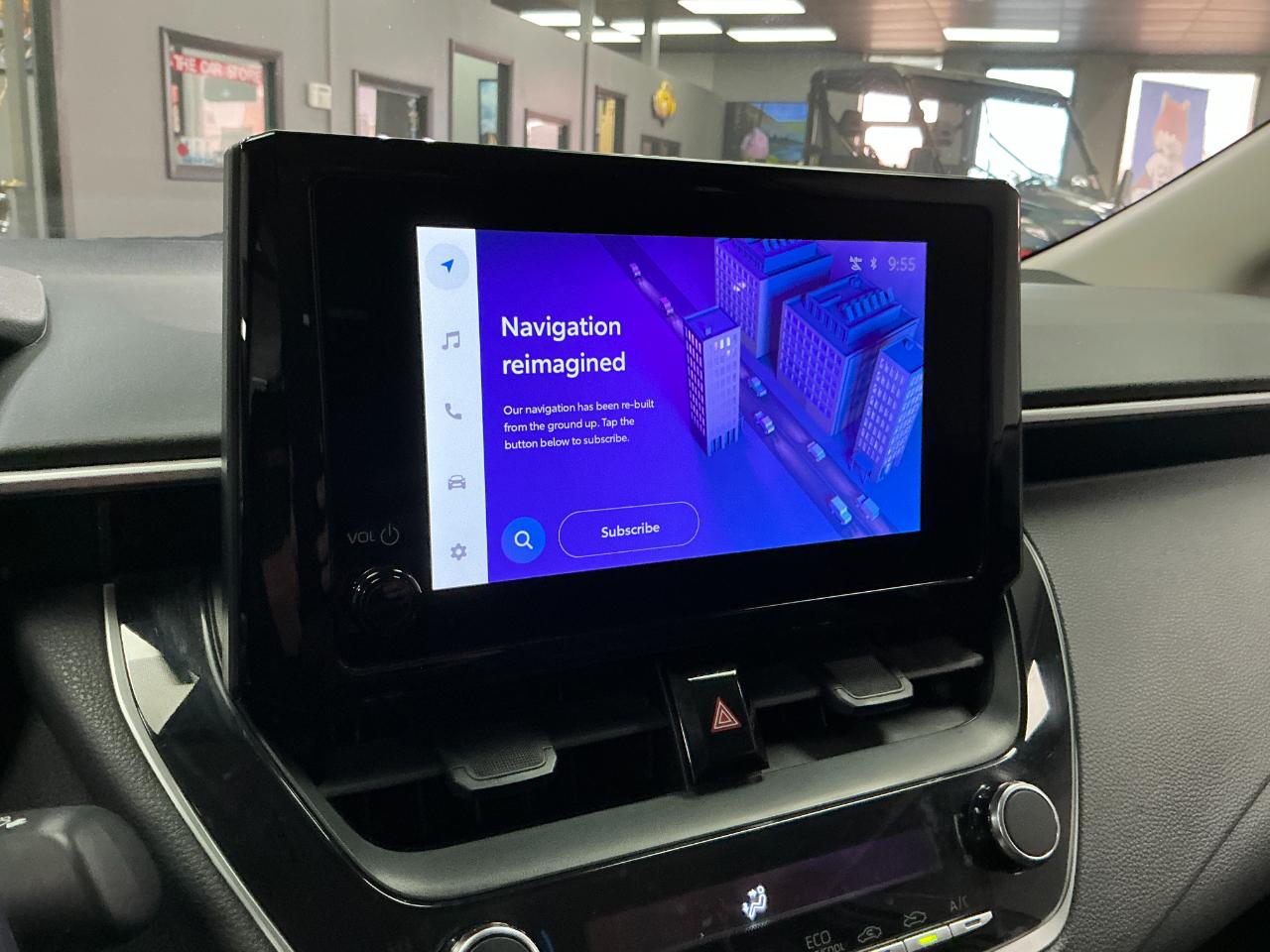 Toyota Corolla LE CVT (Natl) 2024