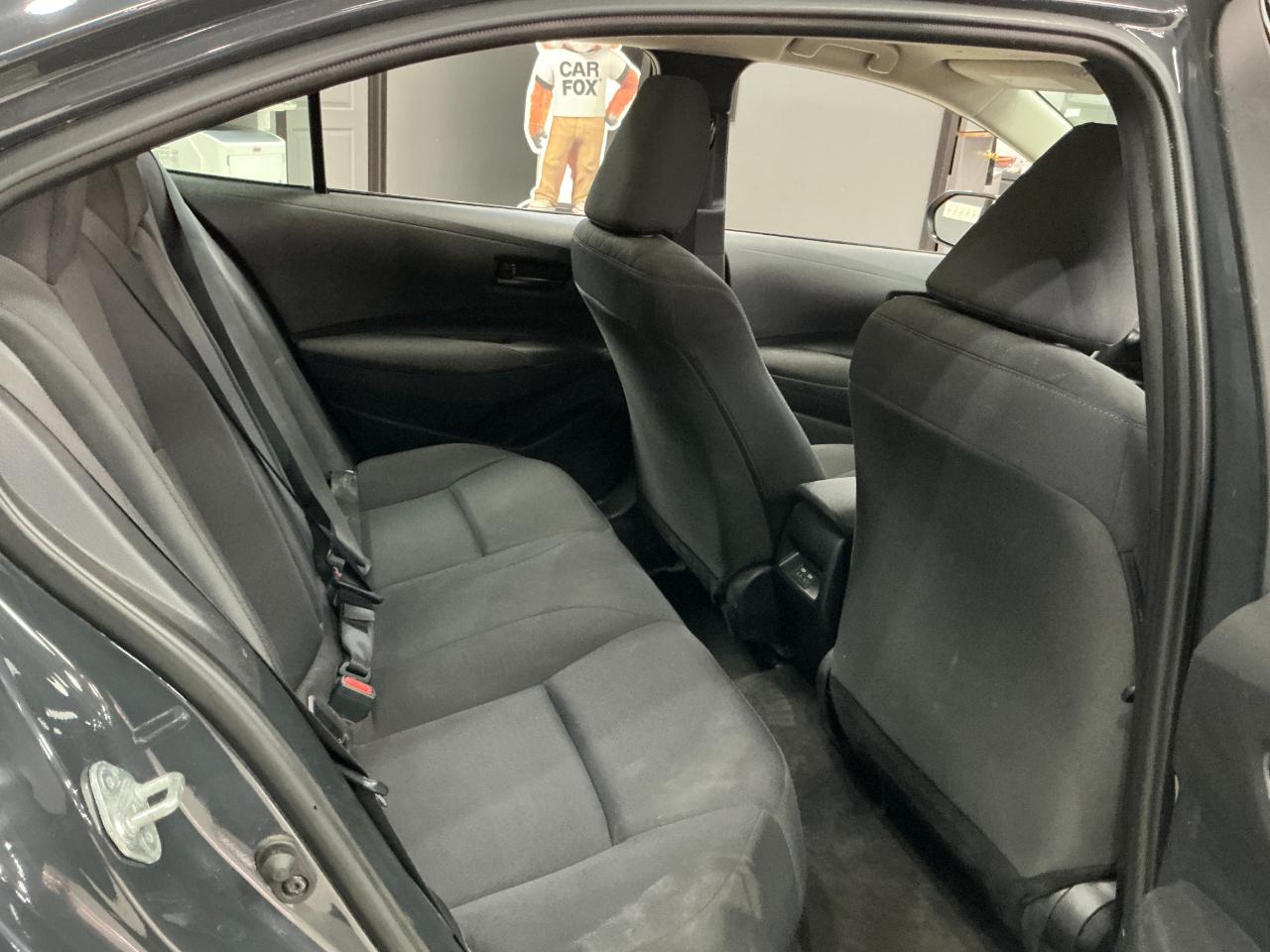 Toyota Corolla LE CVT (Natl) 2024