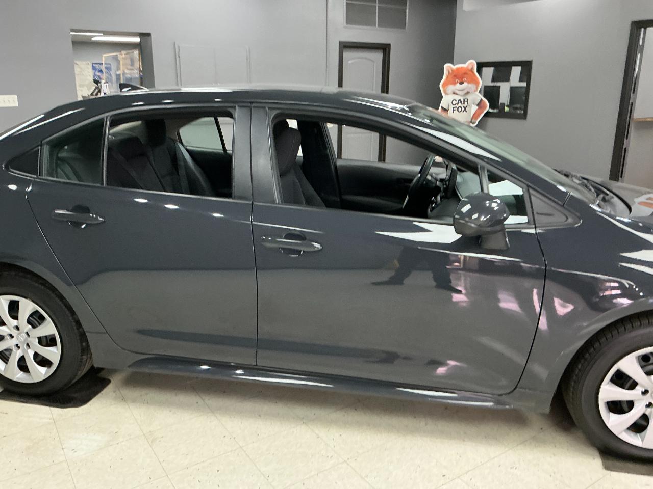 Toyota Corolla LE CVT (Natl) 2024