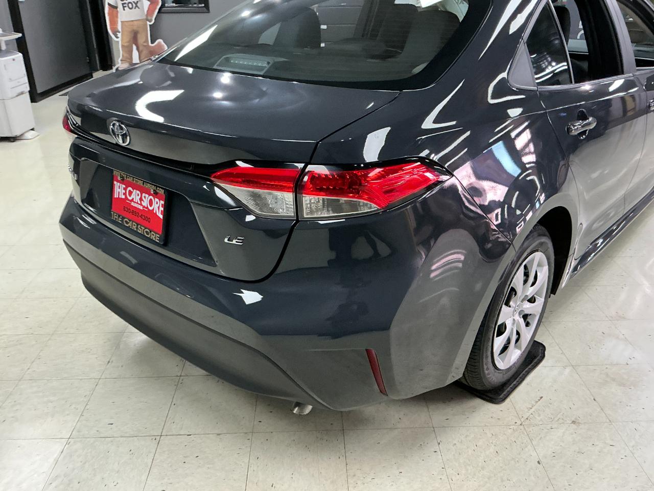 Toyota Corolla LE CVT (Natl) 2024