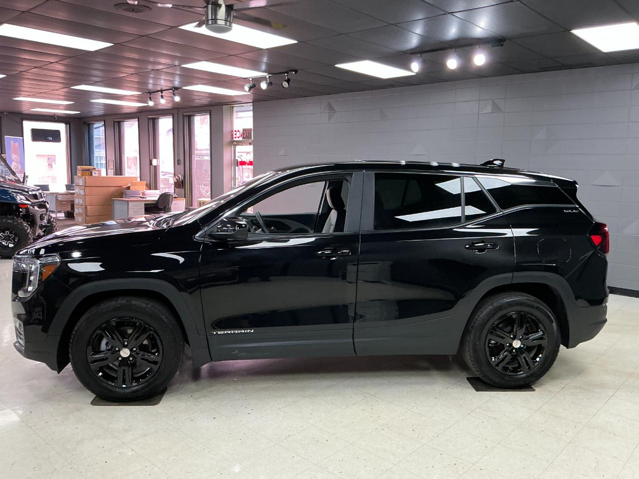 GMC Terrain FWD 4dr SLE 2024