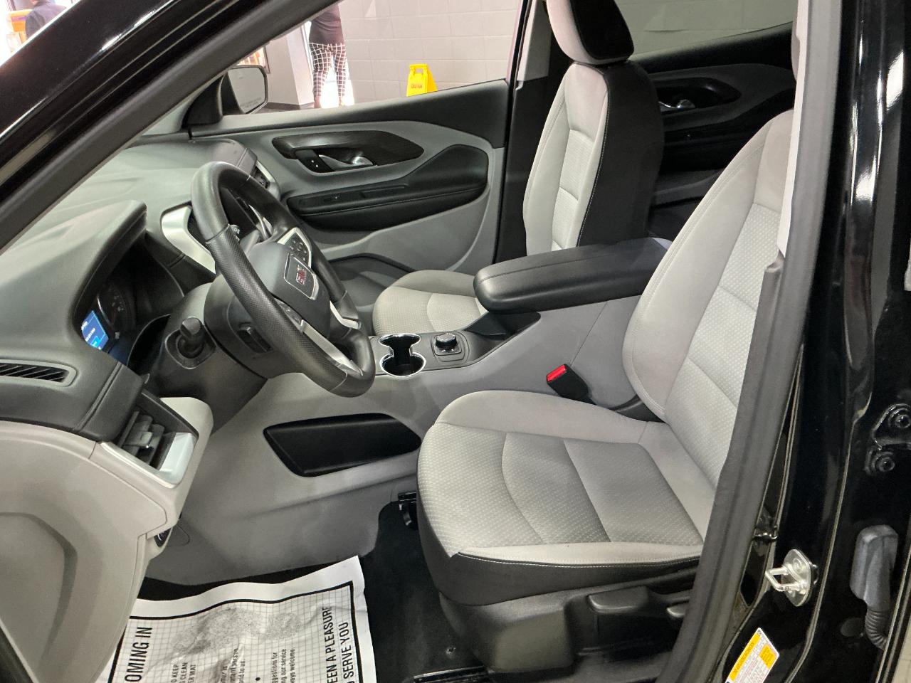 GMC Terrain FWD 4dr SLE 2024