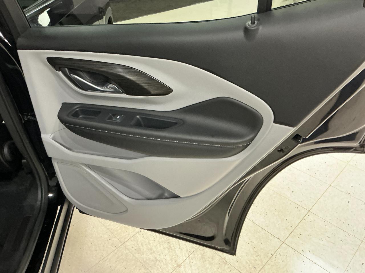 GMC Terrain FWD 4dr SLE 2024