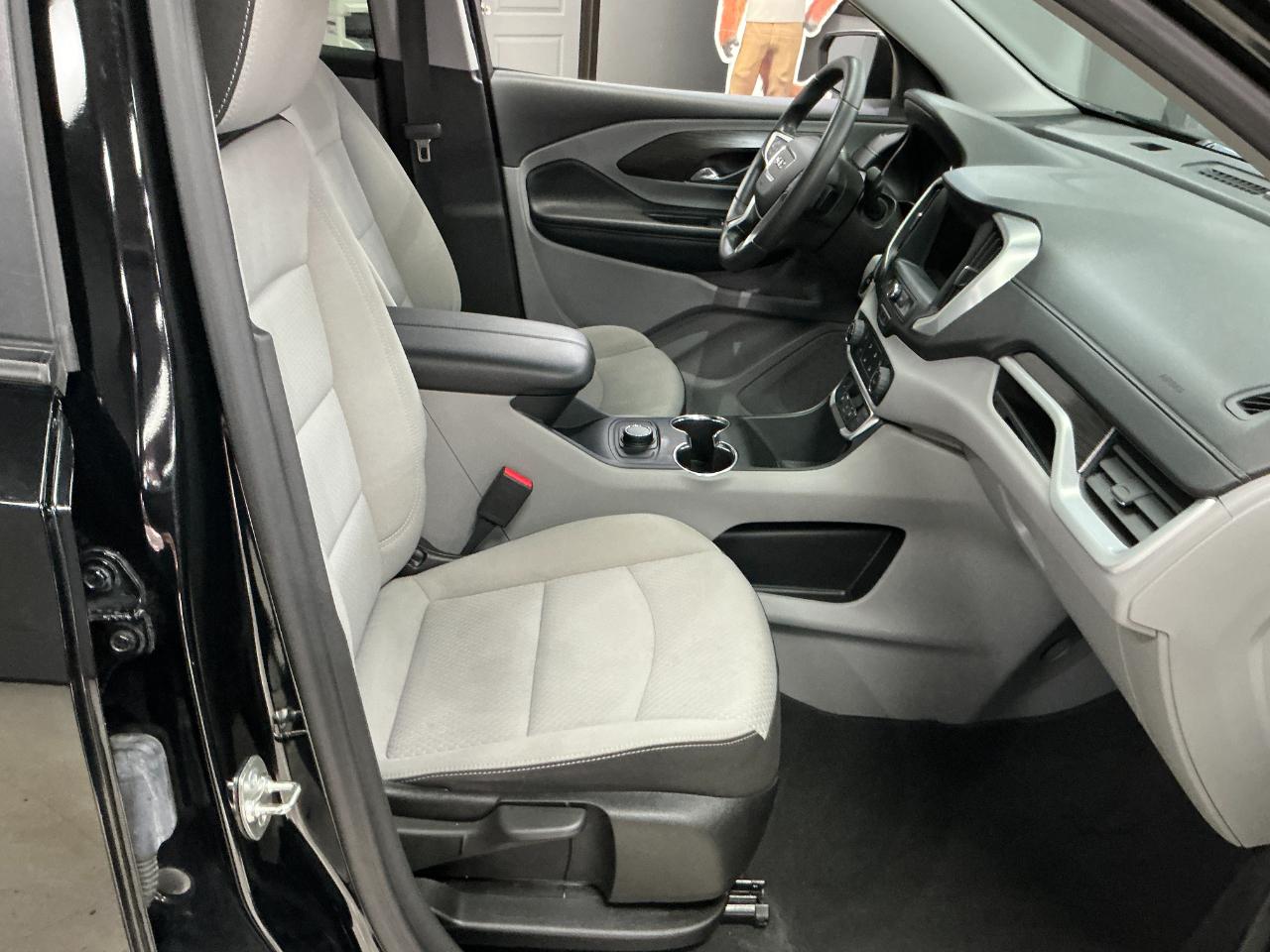 GMC Terrain FWD 4dr SLE 2024