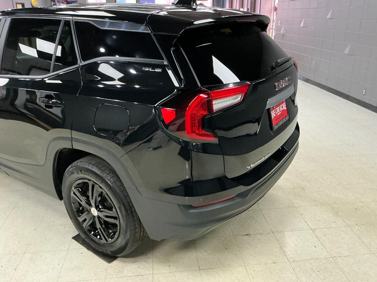 GMC Terrain FWD 4dr SLE 2024