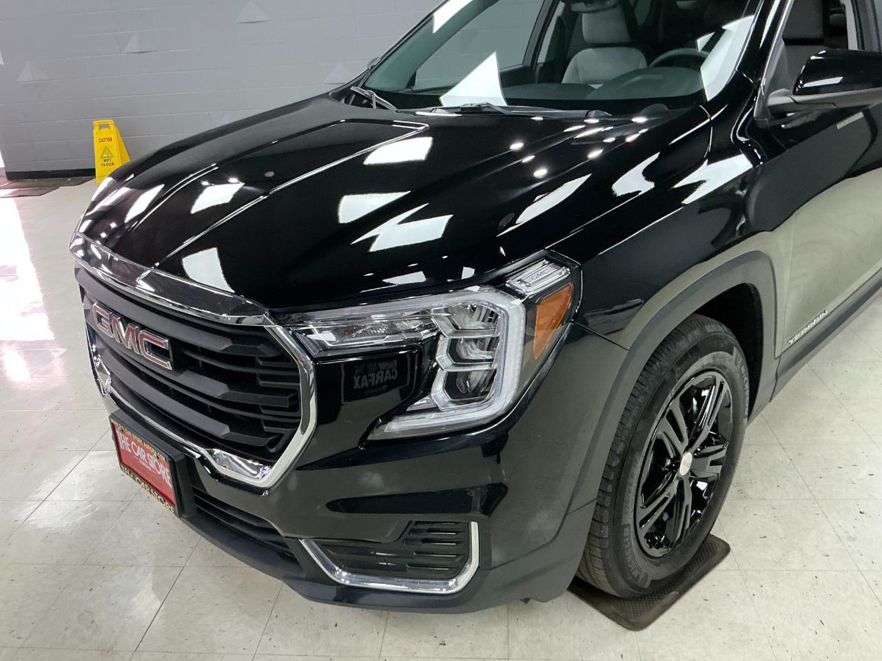 GMC Terrain FWD 4dr SLE 2024