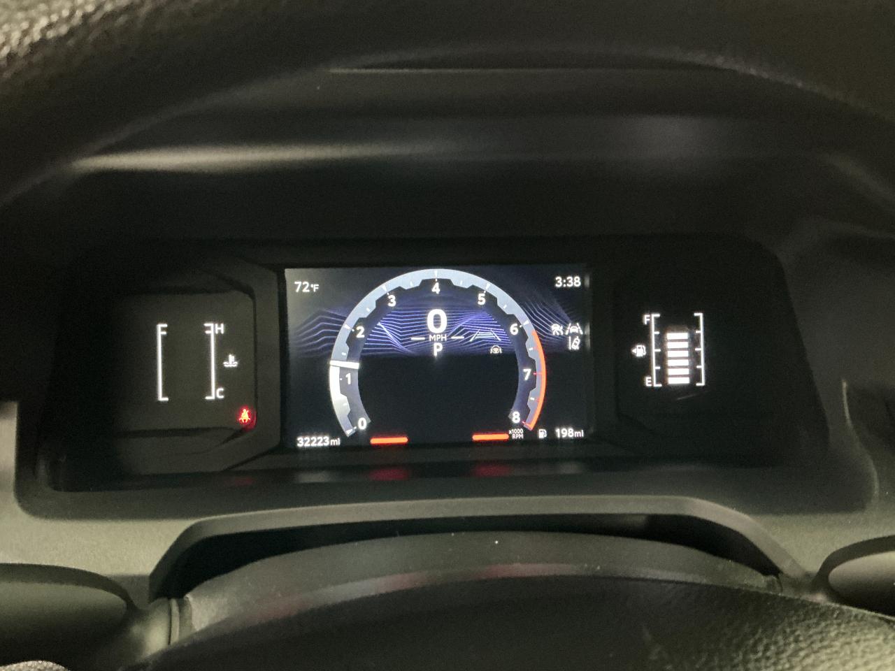 Toyota Tacoma 2WD SR XtraCab 6' Bed AT (Natl) 2024