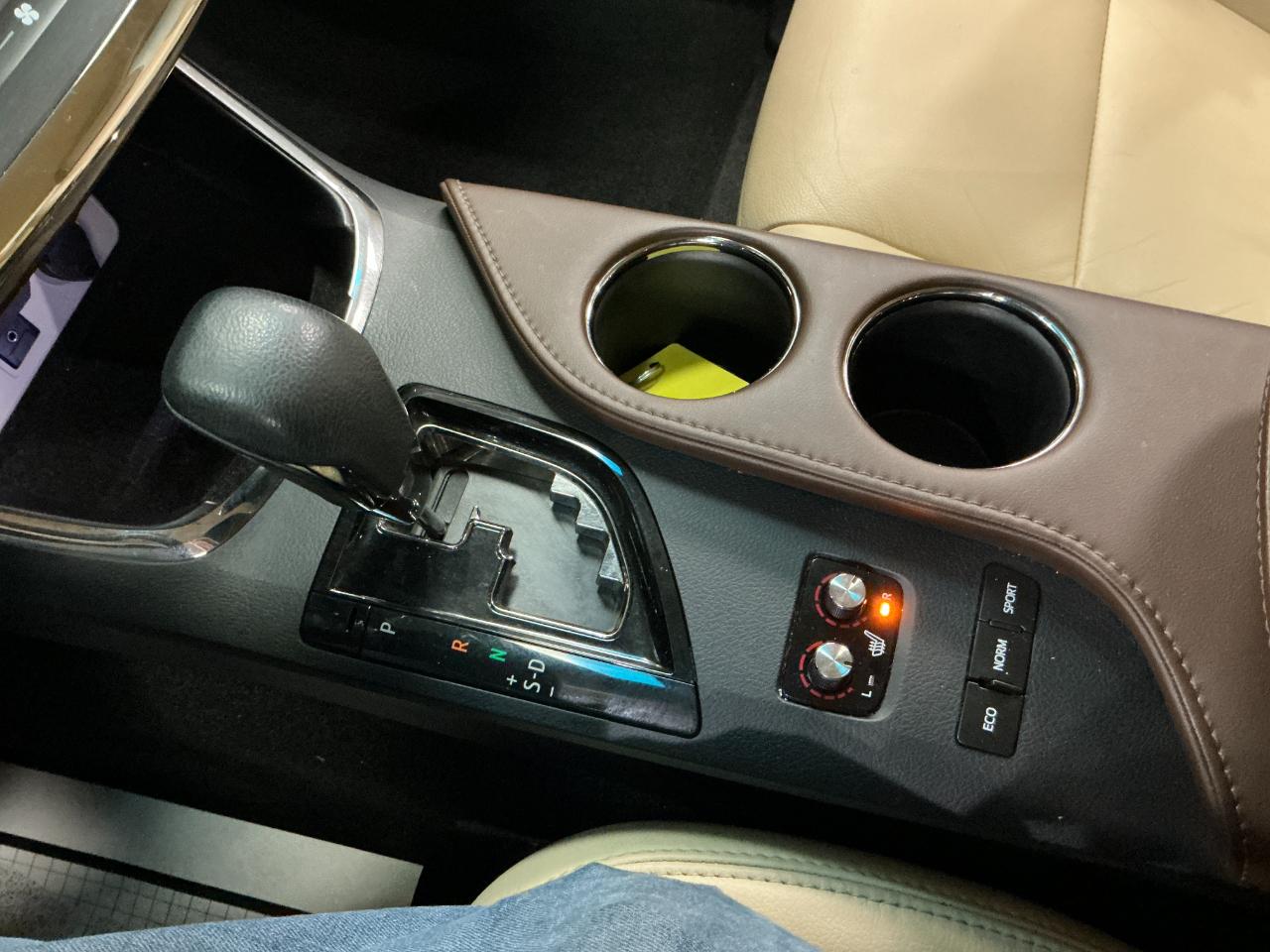 Toyota Avalon 4dr Sdn XLE Touring (Natl) 2015