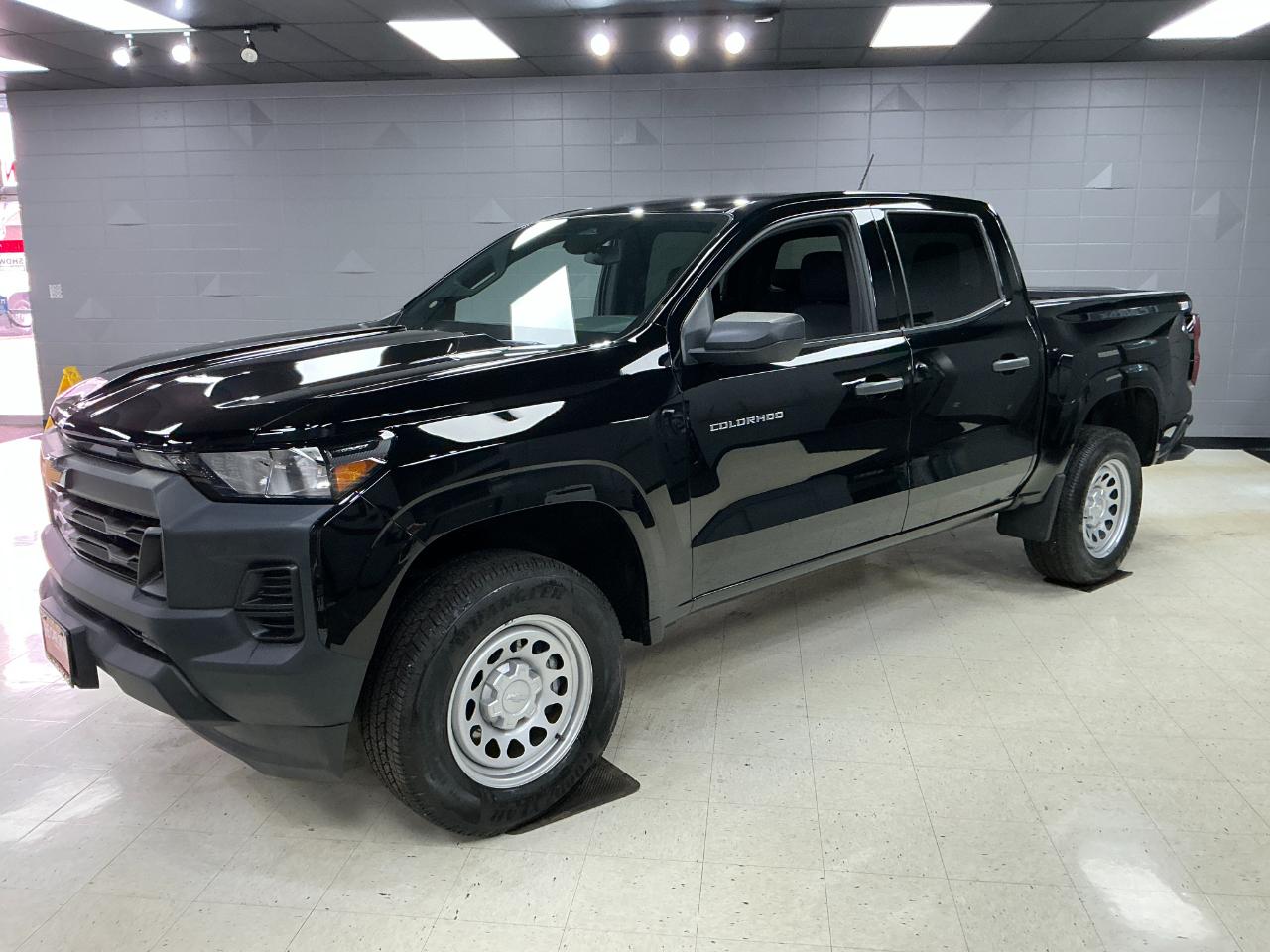 Chevrolet Colorado 2WD Crew Cab WT 2023