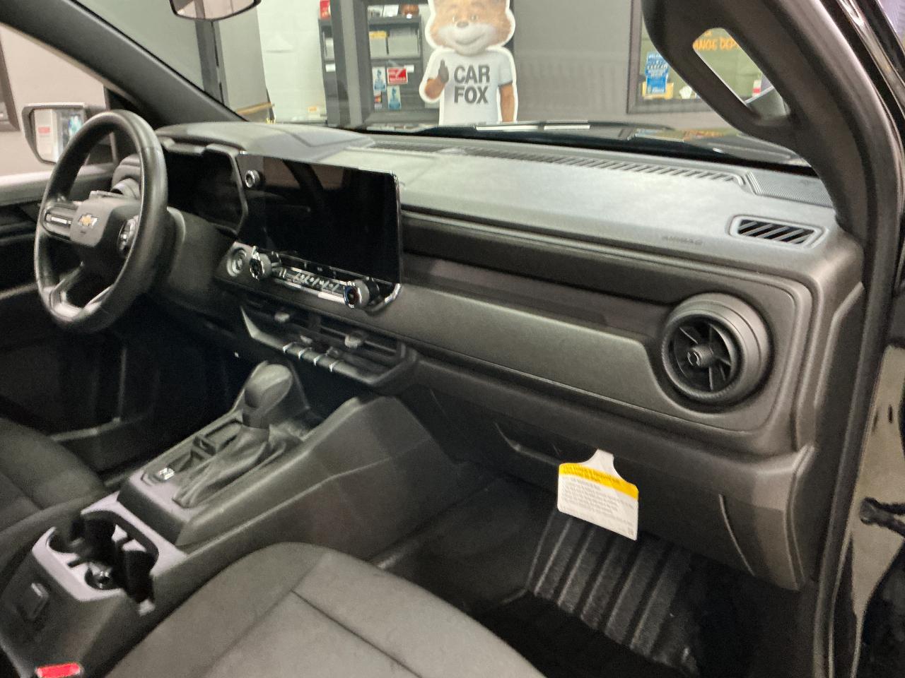 Chevrolet Colorado 2WD Crew Cab WT 2023