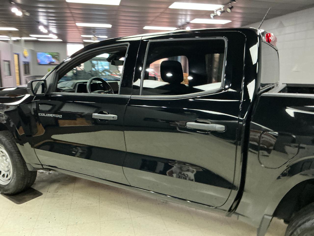 Chevrolet Colorado 2WD Crew Cab WT 2023