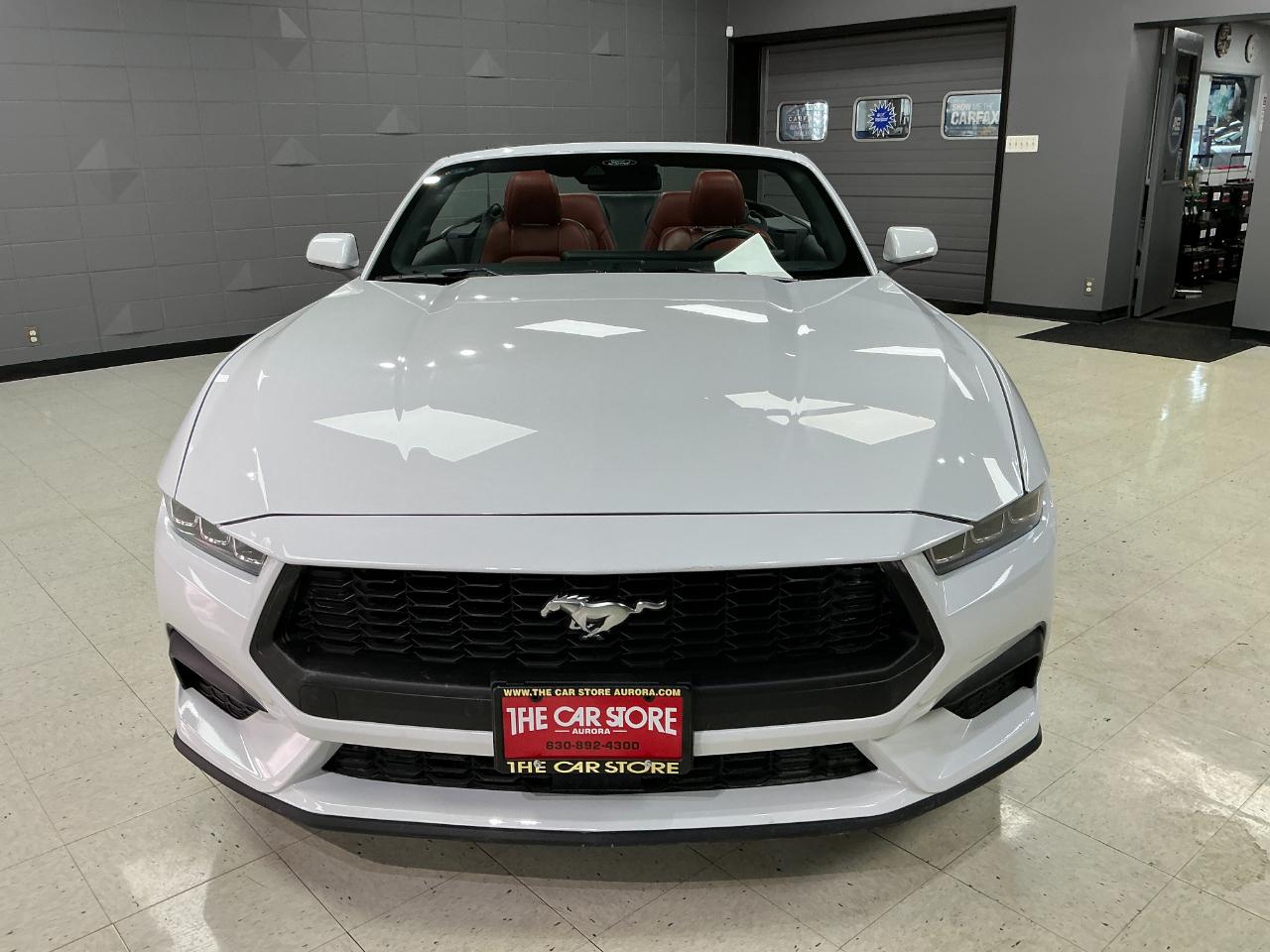 Ford Mustang EcoBoost Convertible 2024