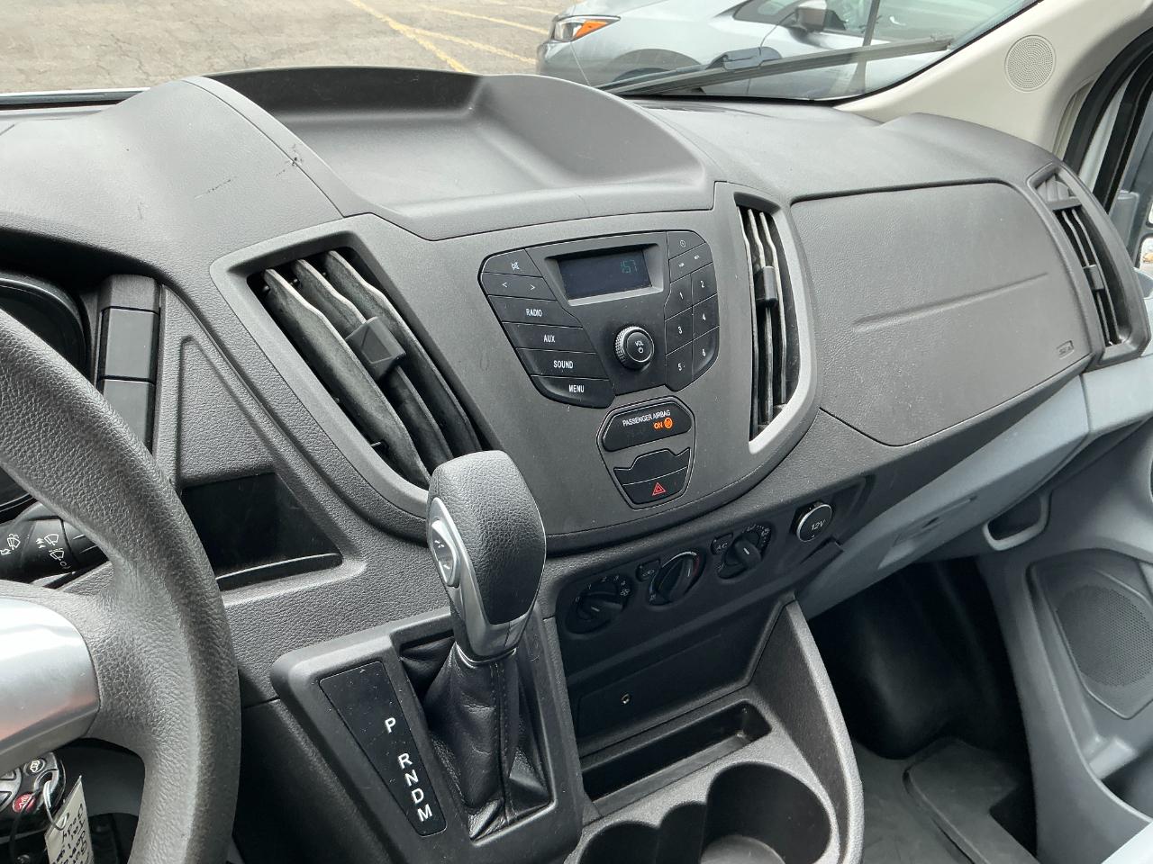 Ford Transit Van T-150 130" Low Rf 8600 GVWR Swing-Out RH Dr 2018