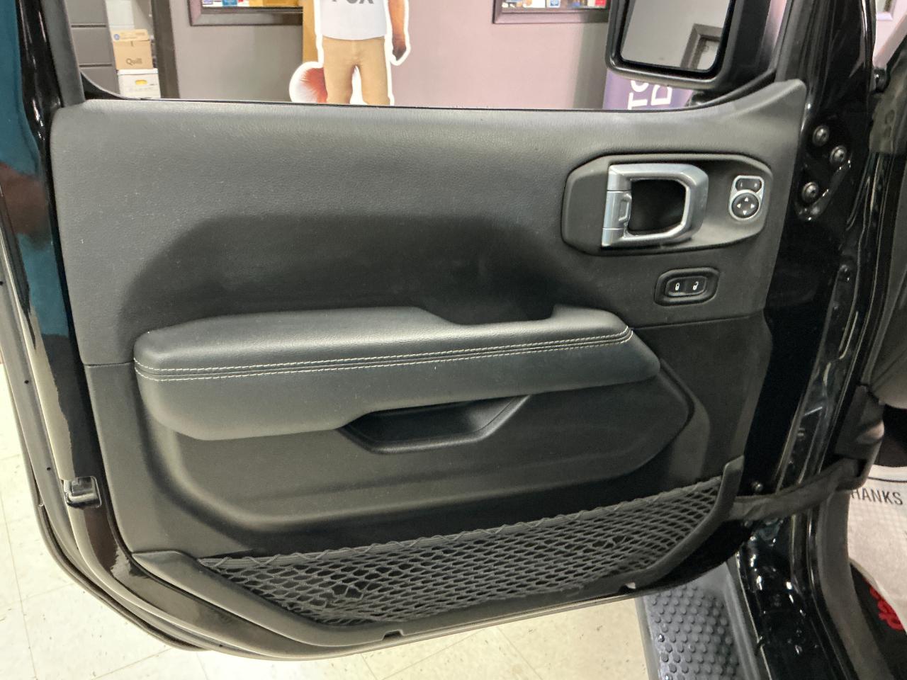 Jeep Wrangler 4xe Unlimited Sahara 4x4 2022