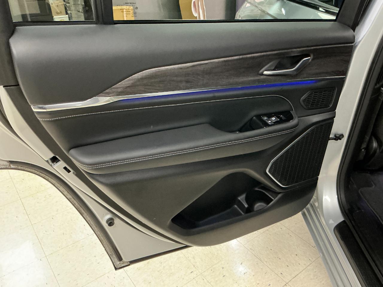 Jeep Grand Cherokee L Overland 4x4 2023