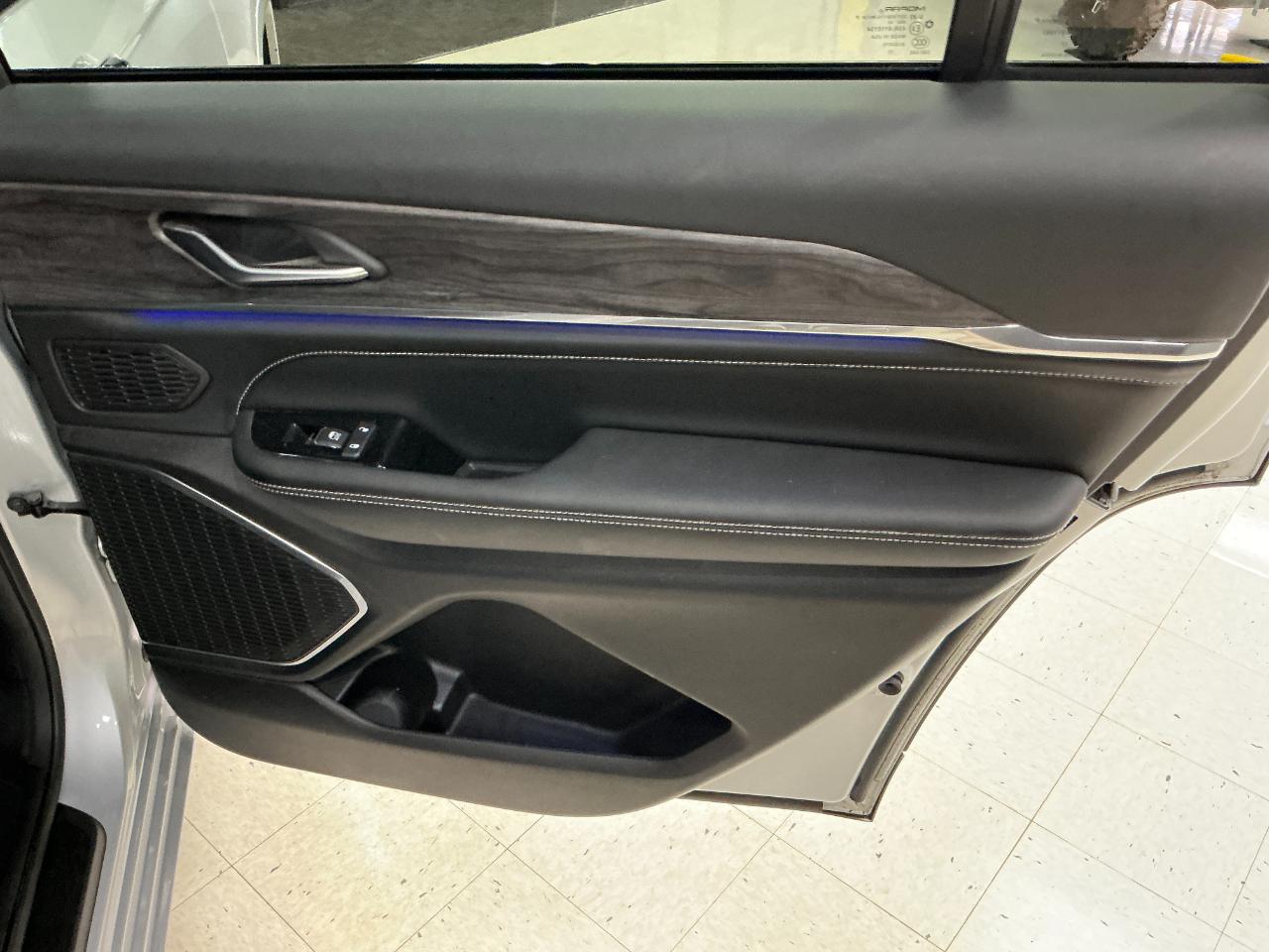 Jeep Grand Cherokee L Overland 4x4 2023