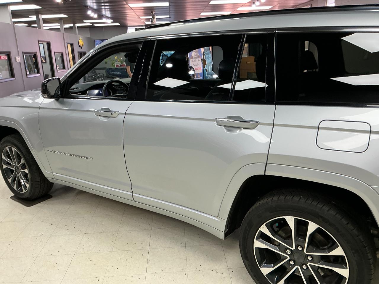 Jeep Grand Cherokee L Overland 4x4 2023