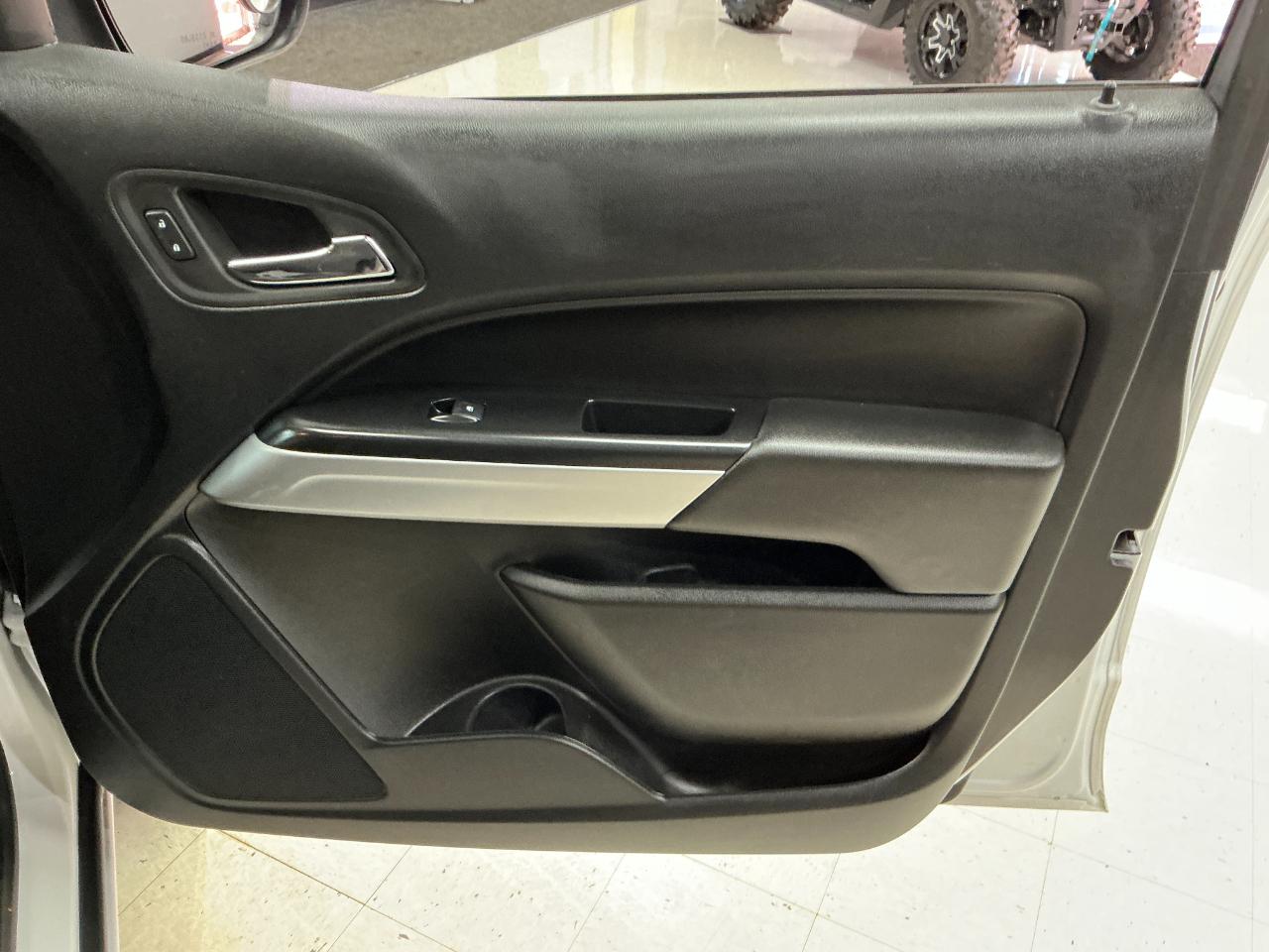 Chevrolet Colorado 4WD Ext Cab 128" LT 2022