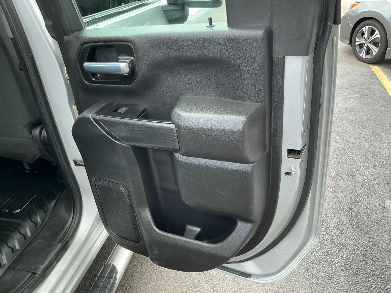 Chevrolet Silverado 3500HD 4WD Double Cab 162" Work Truck 2022