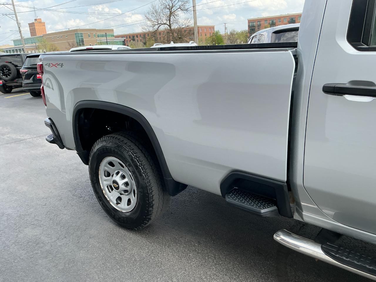 Chevrolet Silverado 3500HD 4WD Double Cab 162" Work Truck 2022