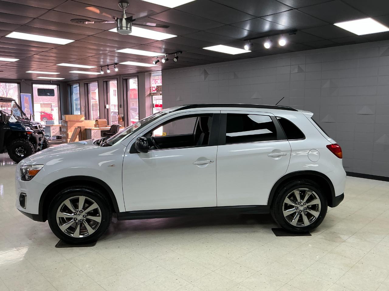 Mitsubishi Outlander Sport 2WD 4dr CVT LE 2013