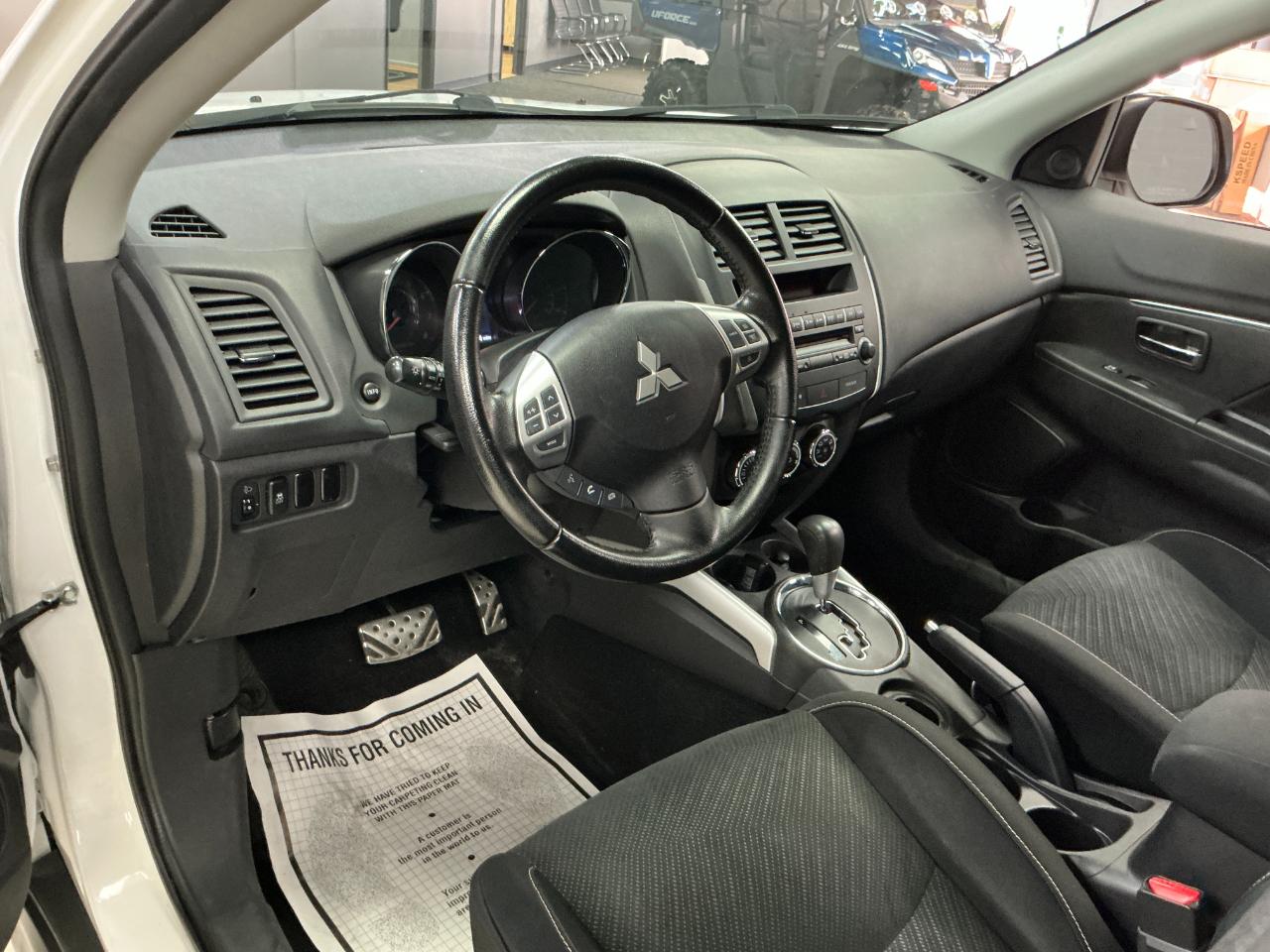 Mitsubishi Outlander Sport 2WD 4dr CVT LE 2013