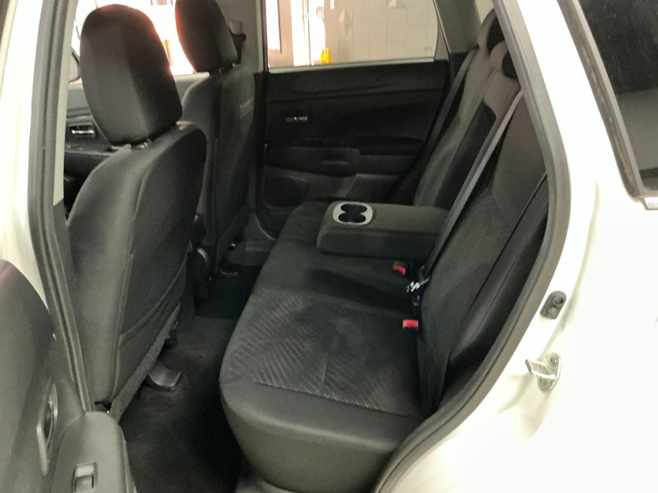 Mitsubishi Outlander Sport 2WD 4dr CVT LE 2013