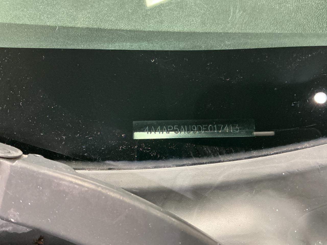 Mitsubishi Outlander Sport 2WD 4dr CVT LE 2013