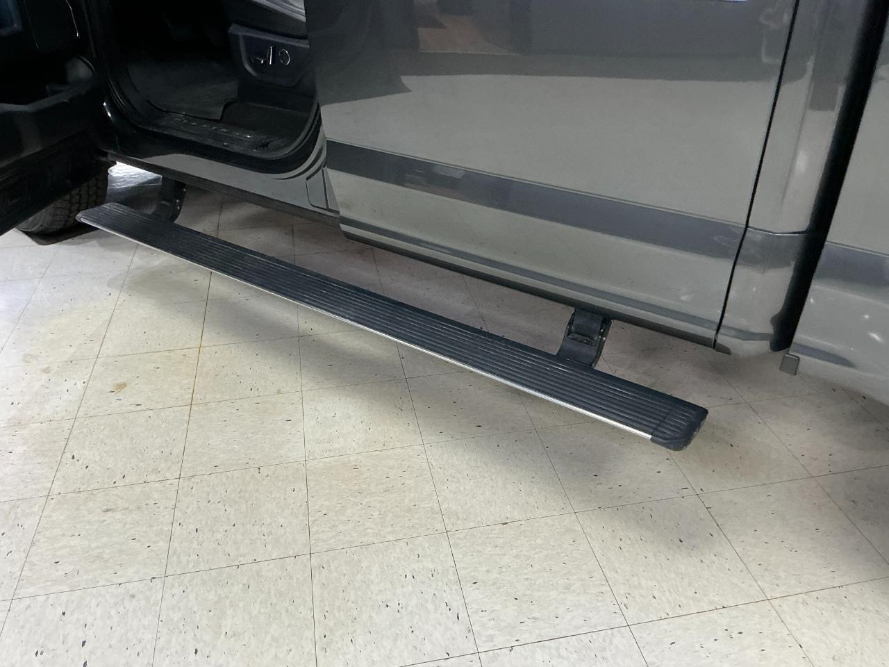 Ford F-150 Platinum SuperCrew 5.5-ft. Bed 4WD 2020