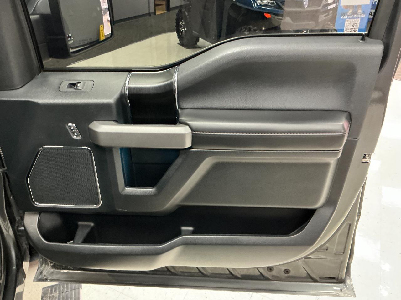 Ford F-150 Platinum SuperCrew 5.5-ft. Bed 4WD 2020