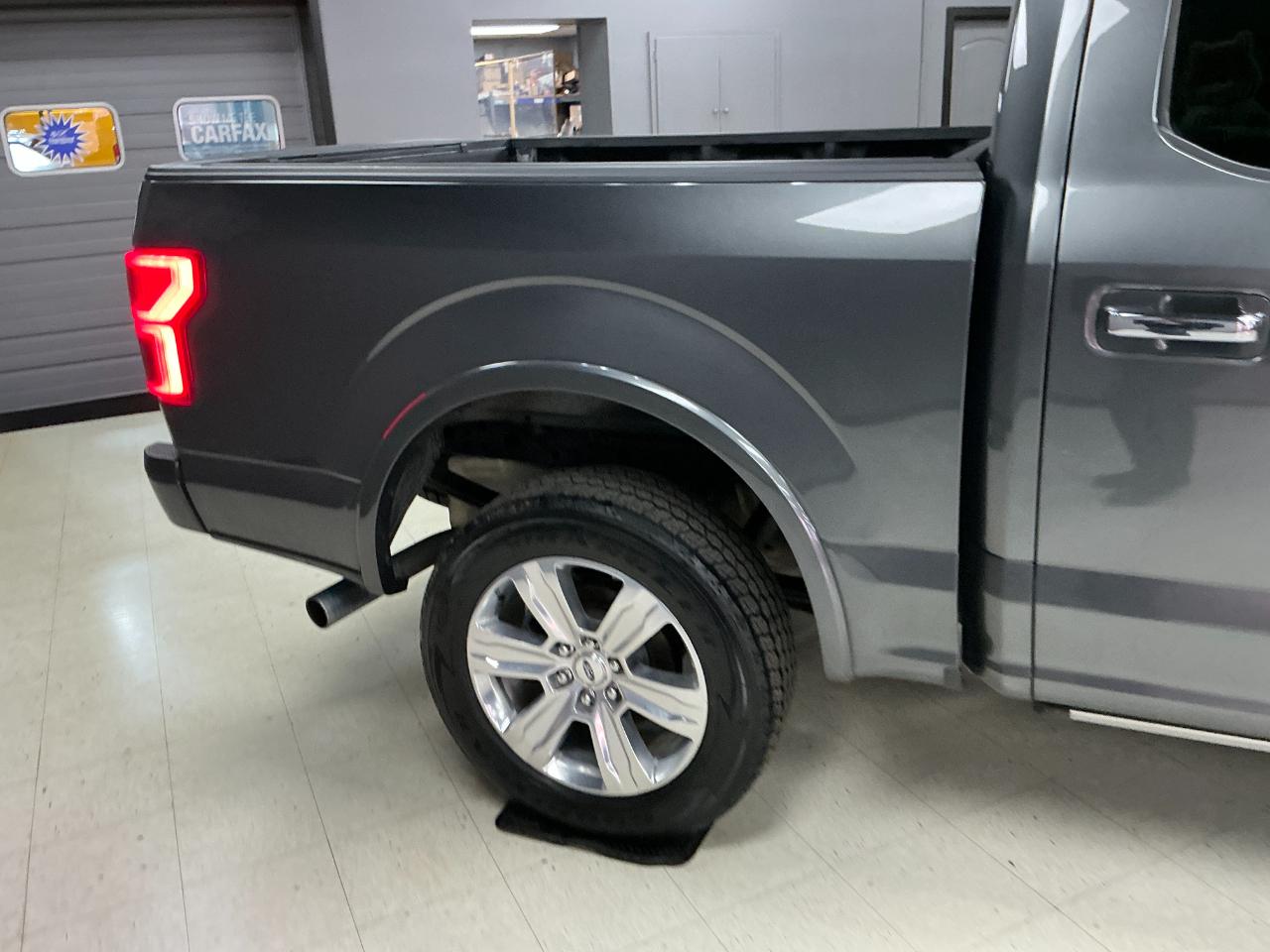 Ford F-150 Platinum SuperCrew 5.5-ft. Bed 4WD 2020