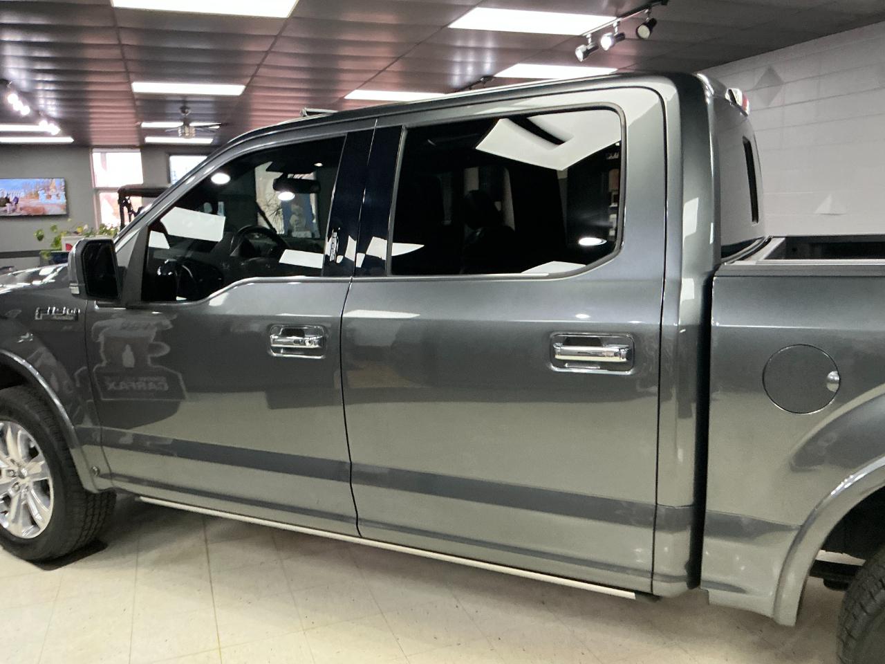 Ford F-150 Platinum SuperCrew 5.5-ft. Bed 4WD 2020