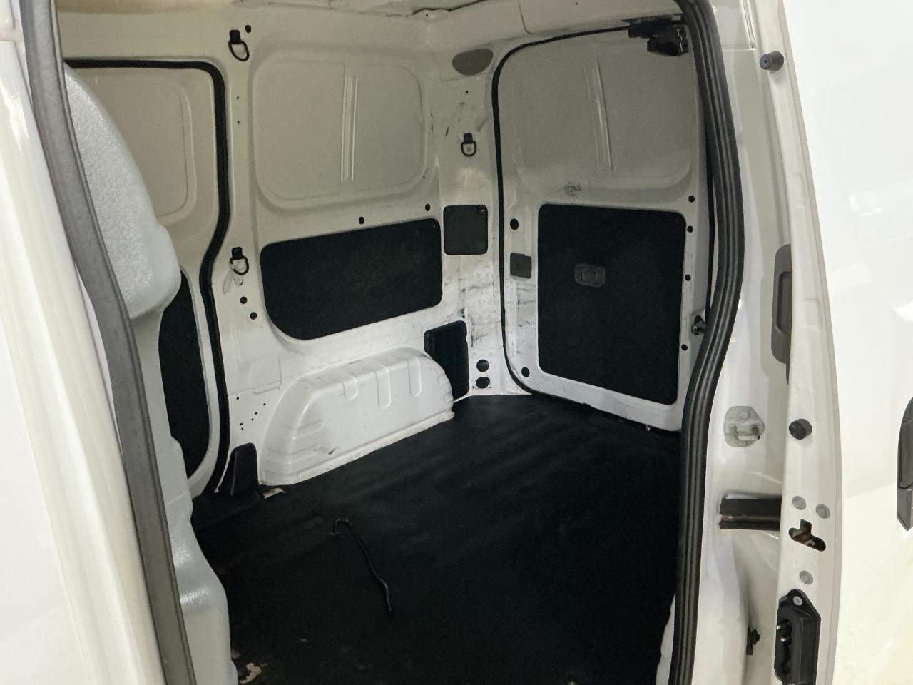 Nissan NV200 Compact Cargo I4 S 2020