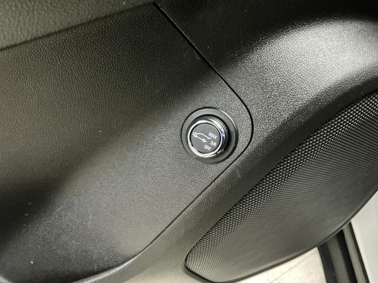 GMC Acadia FWD 4dr SLE w/SLE-2 2017