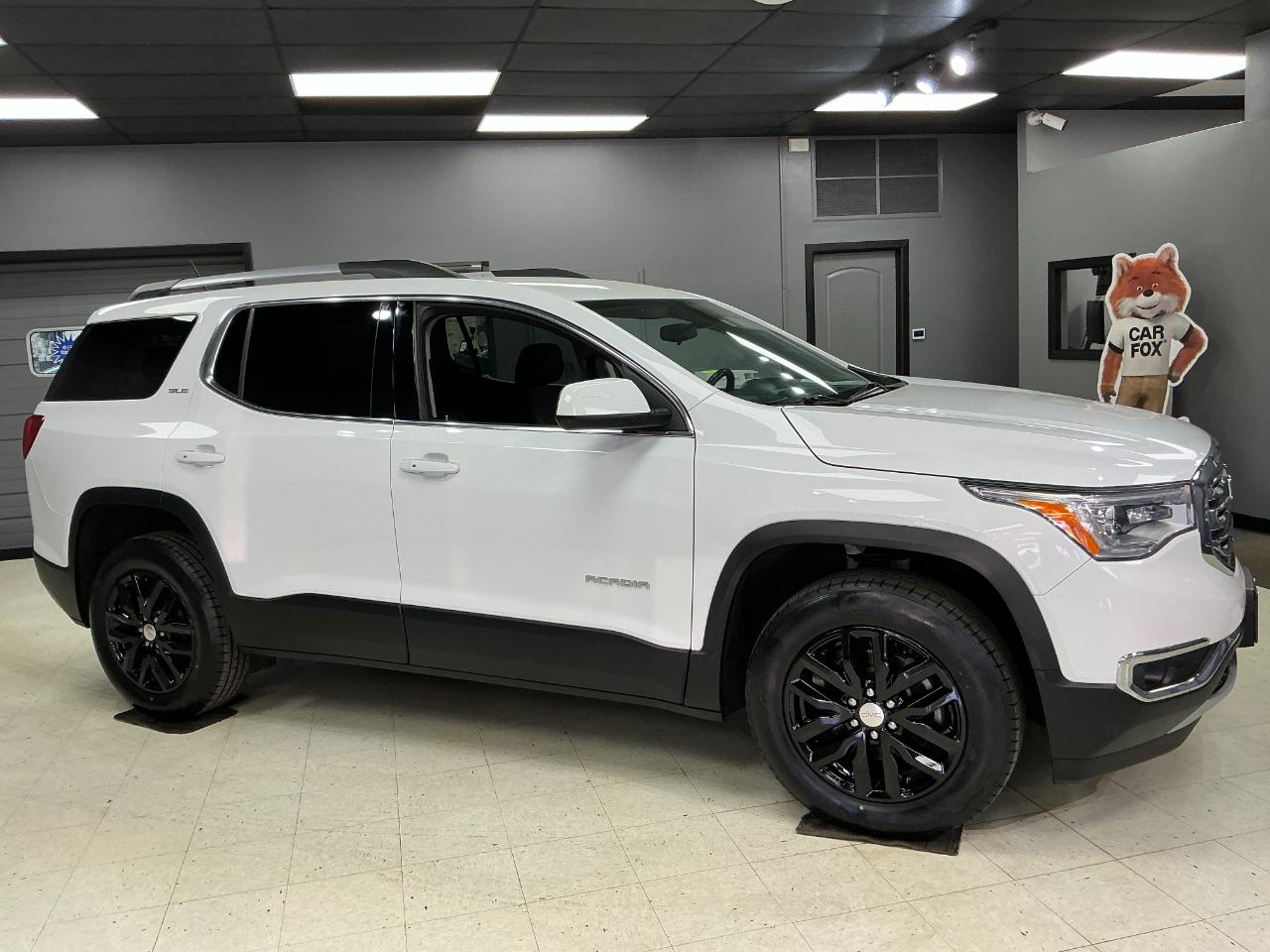 GMC Acadia FWD 4dr SLE w/SLE-2 2017